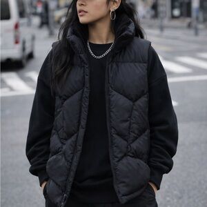 Under Armour Women's Dark Puffer Vest